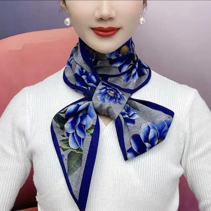 古韻護頸長巾，親膚柔軟又保暖，民族風刺繡印花，點亮整體文藝造型，早晚溫差再也不怕