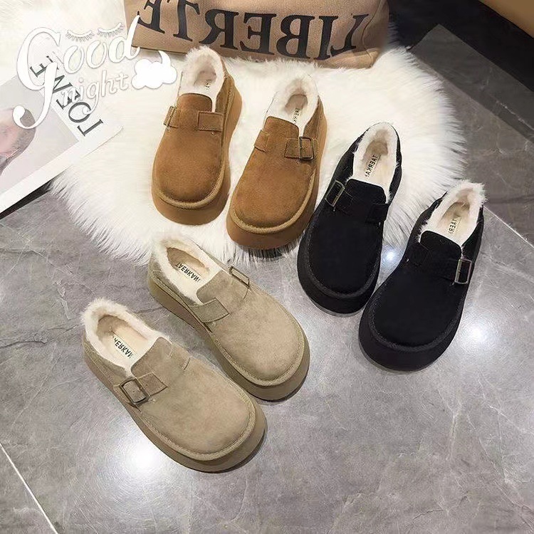 懶人真皮毛毛鞋，包頭拖鞋的款式，外穿也很時尚，加絨設計，保暖性好，不管是日常出門，還是休閒穿搭，都能輕鬆駕馭