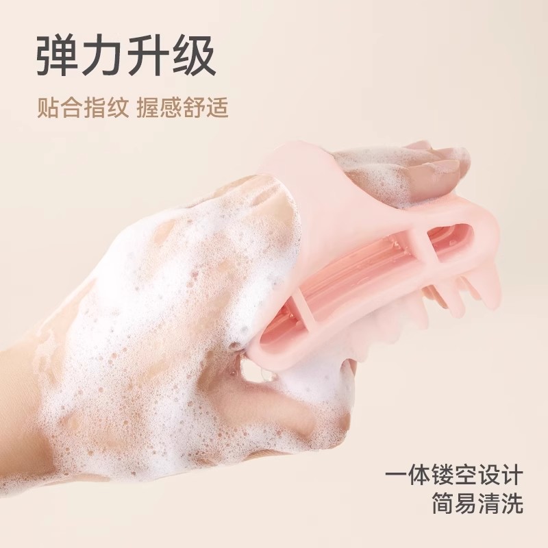 高彈矽膠梳齒，輕柔深入髮縫，促進循環超放鬆，食品級矽膠無毒無味，軟彈不拉扯，敏感頭皮也能安心用